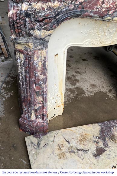 Cheminée de style Régence en marbre Fleur de Pêcher Cheminée de style Régence en marbre Fleur de Pêcher-1